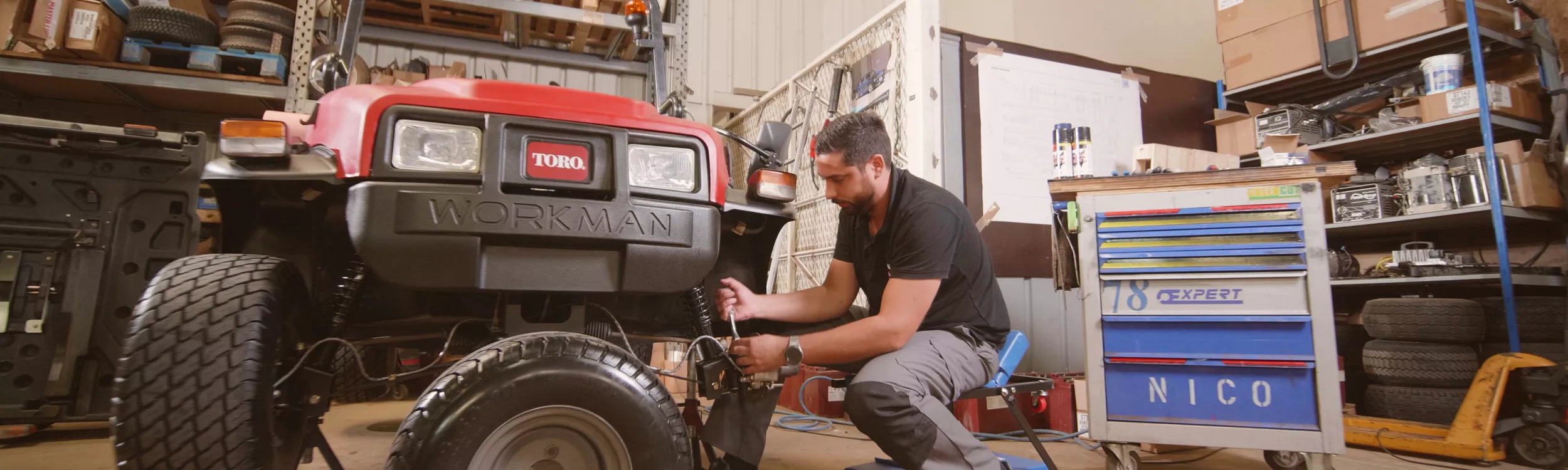 Le reconditionnement des tondeuses Toro chez Hako France