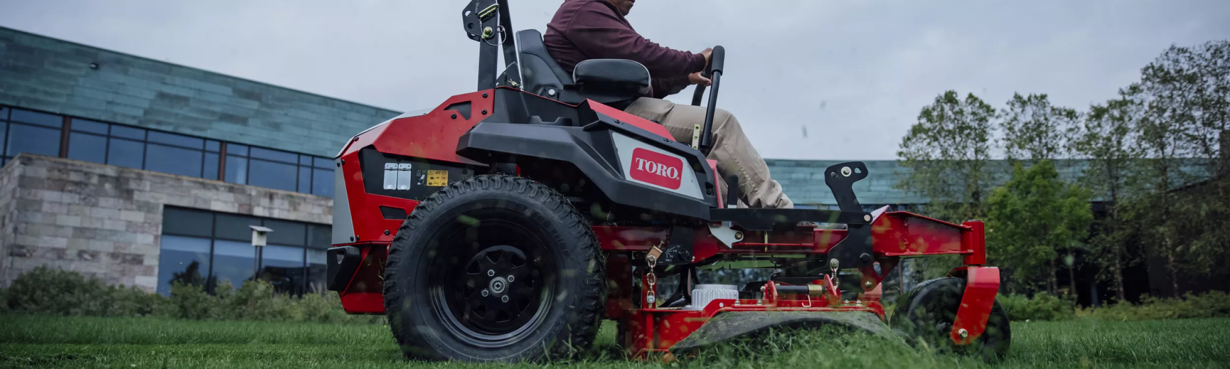 Passez à l'électrique avec Toro